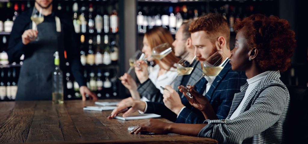 Impariamo_a_degustare_il_vino_2025